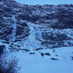 la nostra meta la cascata al centro, a sinistra la più difficile ma non in condizioni