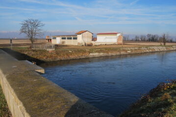 Superamento del Canale Cavour alla Cascina Zapellone