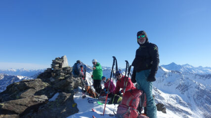 In cima
