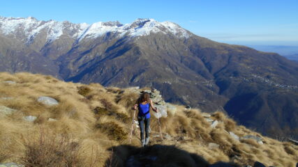 verso la punta, sullo sfondo la Quinzeina