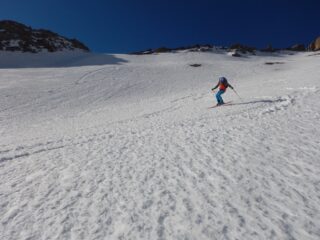 Nik impeccabile anche senza pali...