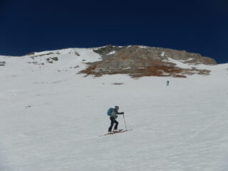 il bel pendio sulla destra del Col de la Roya