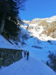 Sulla stradina da dove appare il budello di Courthoud