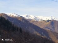 Panorama della Val Ellero di fronte.