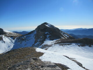 Bric di Conoia (m.2524) dal Monte Rotondo (m.2495)