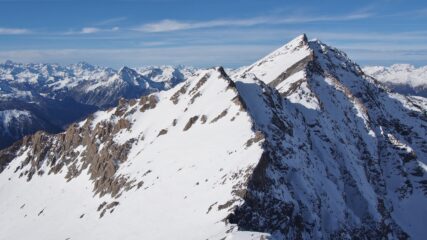 dalla cima vista sulle Rocce del Rouit e Rognosa