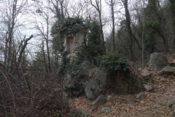 Bel pilone scendendo su Achit