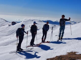 Con il rifugio Sanremo sullo sfondo