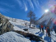 e si sgrana per tutto il vallone