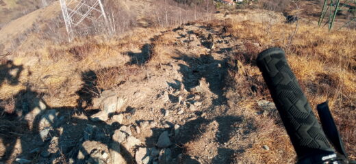 tratto di sentiero spaccato OC+