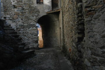 Attraversando Torre Daniele