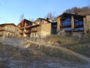 Campofei / Grange, alla faccia delle povere baite di montagna...