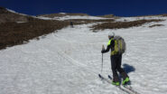 Sotto la cima, poca neve