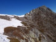 il versante sud est privo di neve 