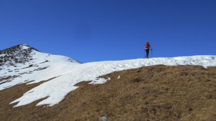 La cresta innevata verso il M. Marmottere