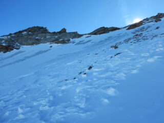 il pendio svalangato che porta in vetta