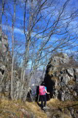 Scendendo verso San Calogero dal Castell'Ermo
