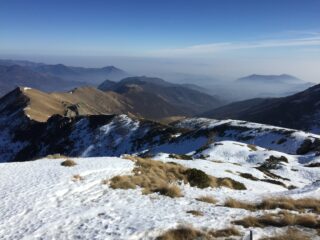 Dalla punta del Monte Muretto la costiera Salancia, Orso, Lusera, Carra Saettiva 