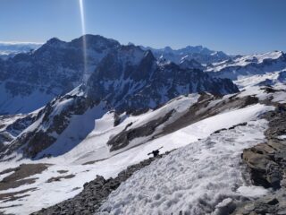 quasi in vetta, a piedi