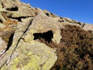 Una strana roccia cava.