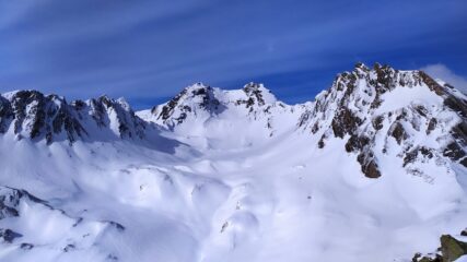 Dalla cima, gran panorama sui Gollaz.