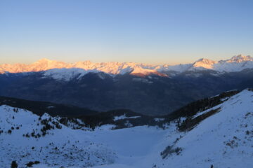 salendo verso il Colle di Chamolé
