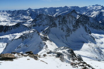 in discesa verso il colle