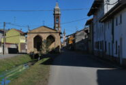 Attraversando Lamporo: la Chiesa di Loreto e il campanile