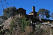 Pieve S. Lorenzo e Battistero S. Giovanni sulla via per Montestrutto