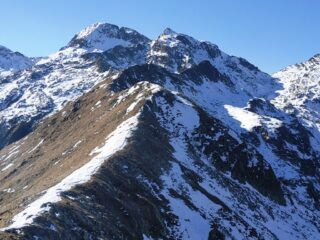 Dorsale per la Leitusa. Monfandi - Liamau sullo sfondo.