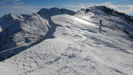 Grande cornice poco sotto la vetta
