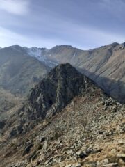 Rocca de Bauti e lato discesa vallone della Balma,sfondo Punta lago Nord e Pian Reale
