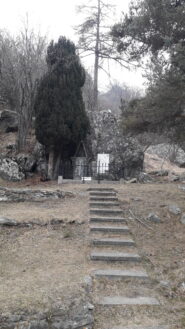 il sacrario in memoria ai caduti in guerra..