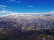 a vista spazia sull'Alta Valle Tanaro e le sue cime