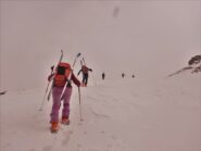 Sulla dorsale poco sotto la cima