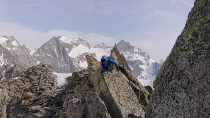 Tratto di cresta pianeggiante