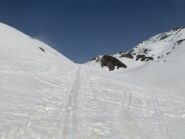 Il valloncello che adduce al colle a dx della quota 2785