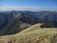 Scendendo sul versante ovest