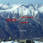 Posizione cascate sulle pendici del Becco dell'Aquila (in bianco l'avvicinamento, in nero la discesa)