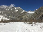 Neve dal parcheggio di Prè Madame Carle. 