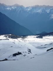 in basso il Rifugio.