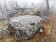 Bivio. Dopo pochi metri c'è il ponte crollato e relativo guado avventuroso.