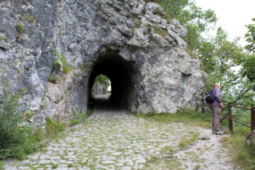 La galleria su Via Monte Ercole