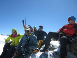 tutto il gruppo in vetta....