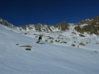 Bella neve nel vallone di Barbacana.