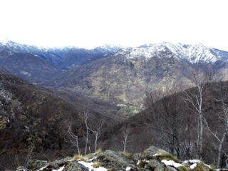 Panorama dalla vetta verso la Valle centrale.