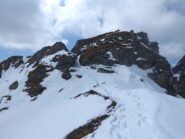La cima con il primo tratto di discesa.