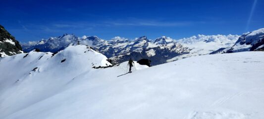 Arrivo in dorsale poco sopra il rifugio