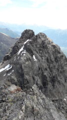 sempre dalla Tsat all'Etsena di fronte vicini i Becchi di Fana..