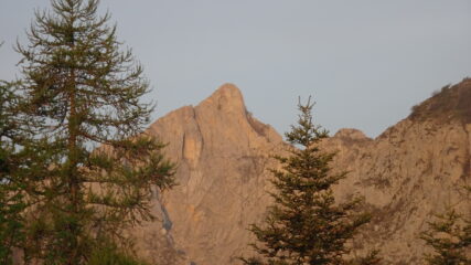 il monte Toraggio visto dal rifugio Allavena